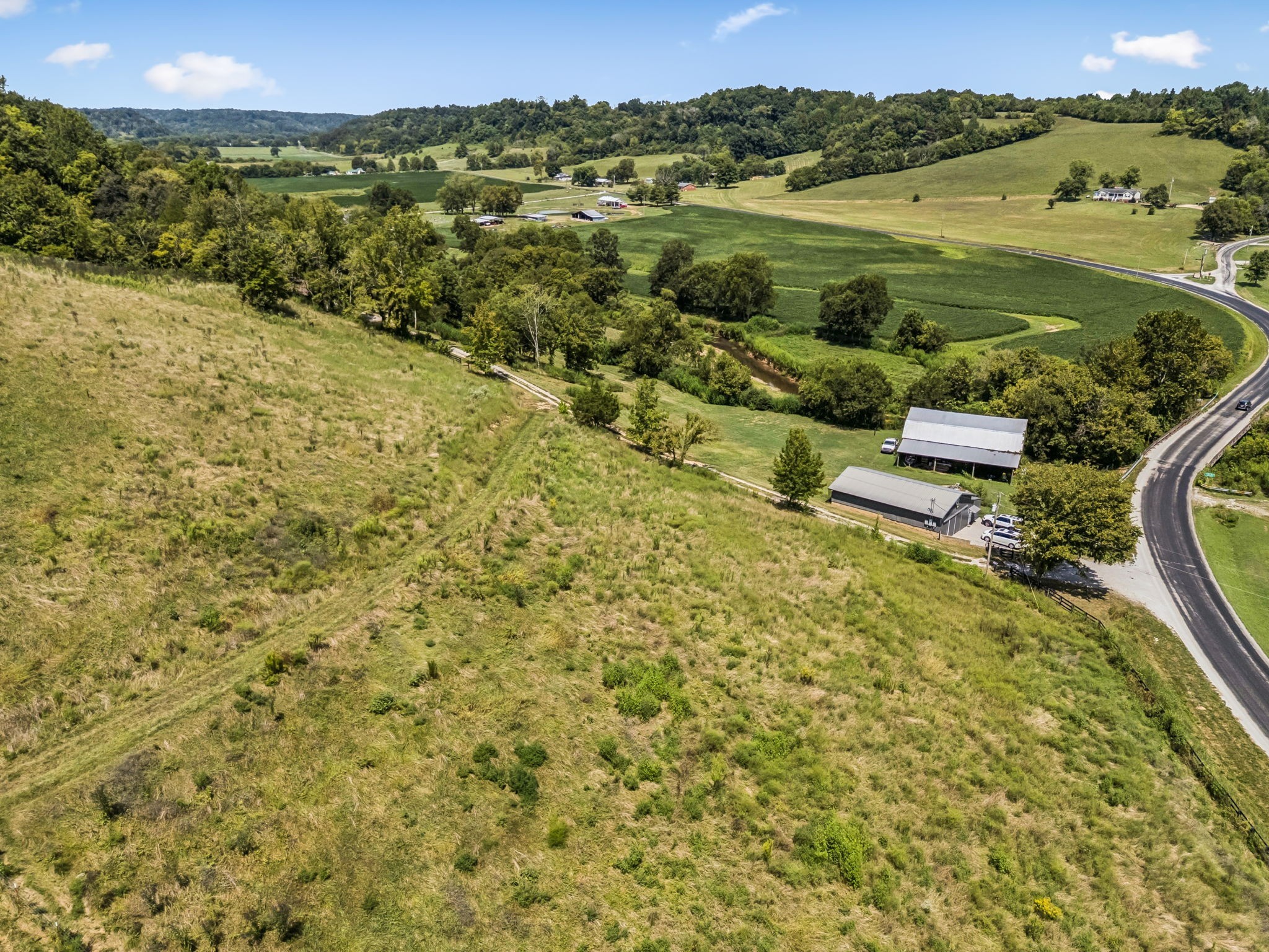 4951 Weakley Creek Road Lawrenceburg, TN 38464 - Photo 51 of 75 a view of a city with an ocean