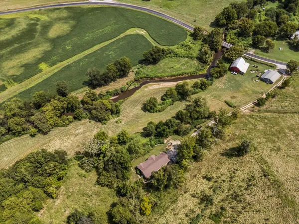 $594,900 | 4951 Weakley Creek Road, Lawrenceburg, TN 38464