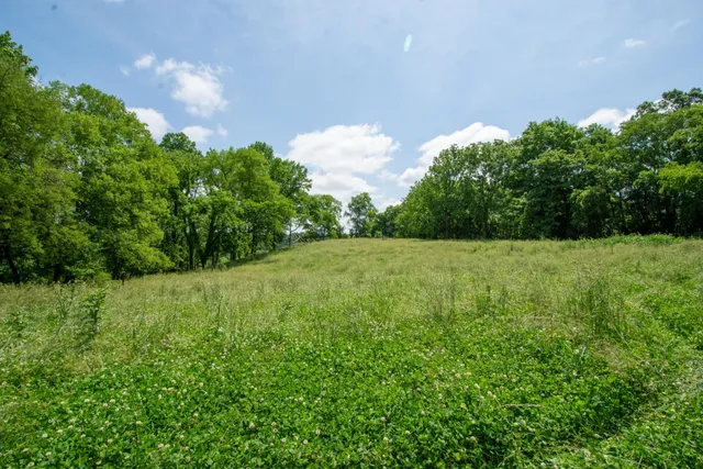 $594,900 | 4951 Weakley Creek Road, Lawrenceburg, TN 38464