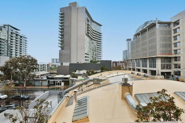 $2,500 | 1225 Island Avenue, San Diego, CA 92101