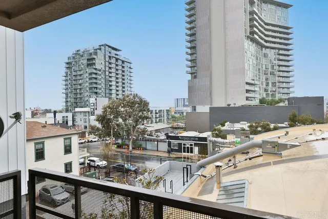 $2,500 | 1225 Island Avenue, San Diego, CA 92101