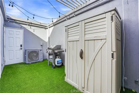 $865,000 | 135 Morristown Lane, Costa Mesa, CA 92626