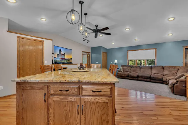 $634,900 | 22314 Mallard Court, Cold Spring, MN 56320