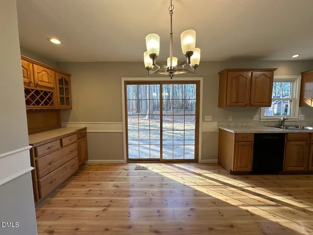 $1,795 | 103 Baldwin Circle, Garner, NC 27529