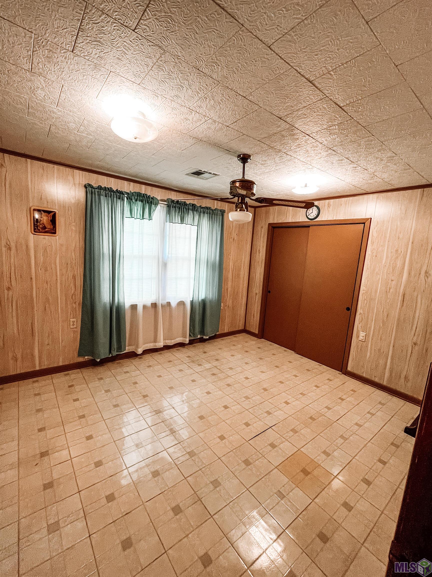 252 Danos Street Raceland, LA 70394 - Photo 8 of 16