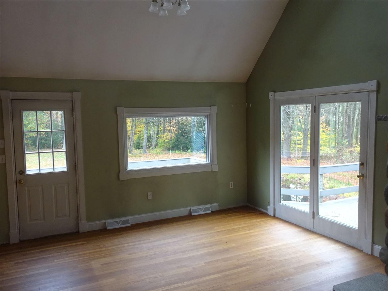 24 Beede Hill Road Epping, NH 03042 - Photo 8 of 31