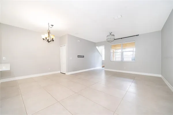 $2,200 | 2942 Rodrick Circle, Orlando, FL 32824