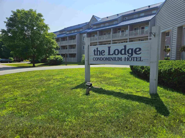 $219,000 | 36 Lodge Road, Unit D115, Lincoln, NH 03251