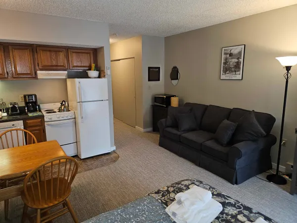 $218,000 | 36 Lodge Road, Unit D115, Lincoln, NH 03251