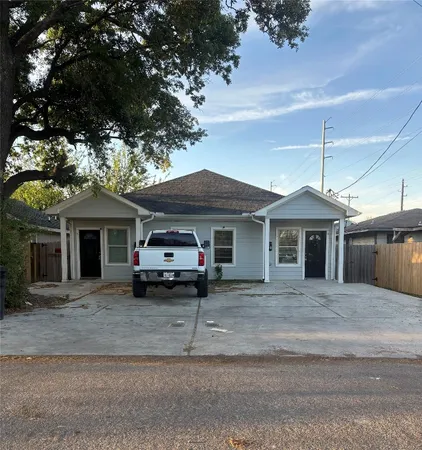 $1,345 | 339 Owens Street, Unit A, Houston, TX 77029
