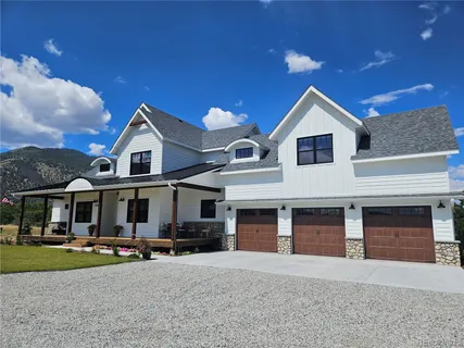 $1,850,000 | 17320 County Road 306, Buena Vista, CO 81211