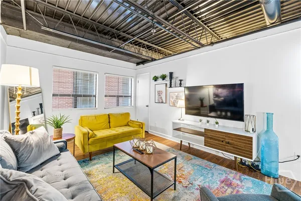 $399,000 | 131 East Broad Street, Unit 505, Athens, GA 30601