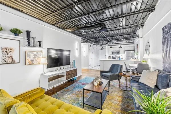 $399,000 | 131 East Broad Street, Unit 505, Athens, GA 30601