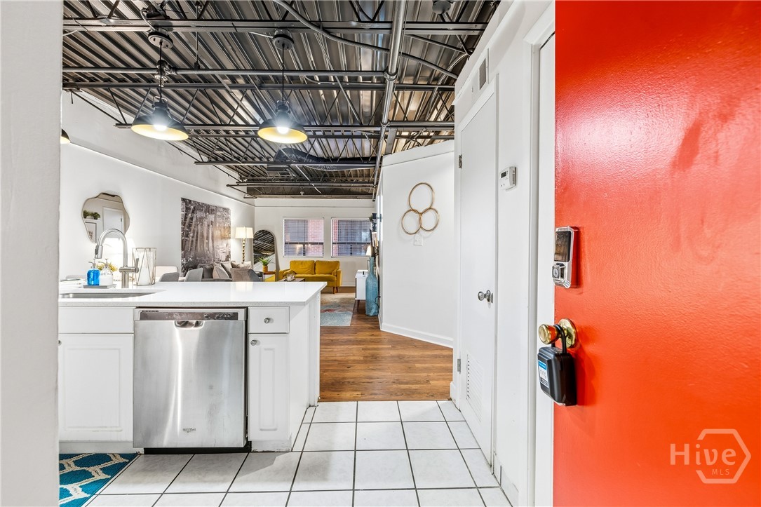 131 East Broad Street, Unit 505 Athens, GA 30601 - Photo 7 of 21