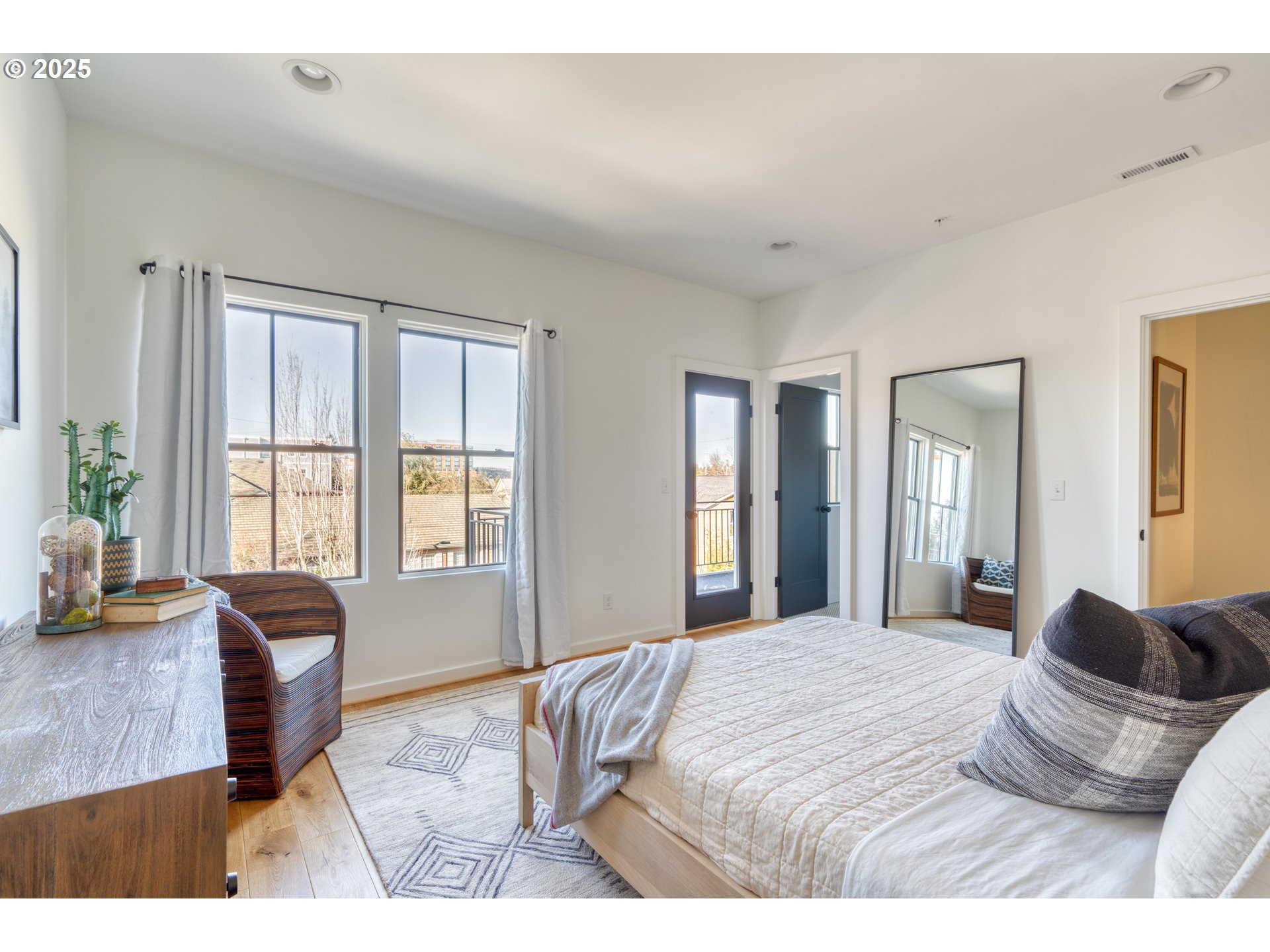 512 Northeast 56th Avenue Portland, OR 97213 - Photo 20 of 32