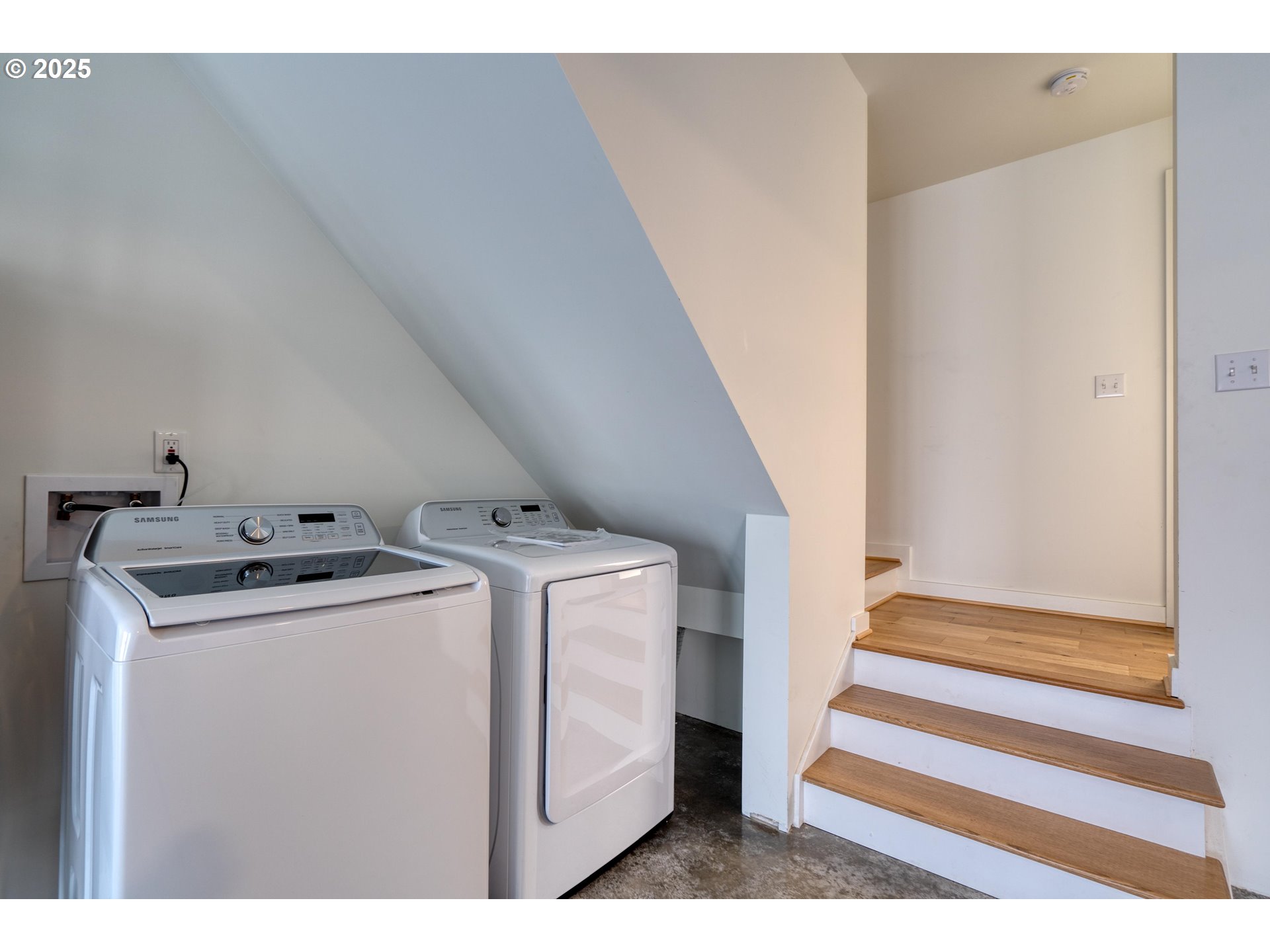 512 Northeast 56th Avenue Portland, OR 97213 - Photo 32 of 32