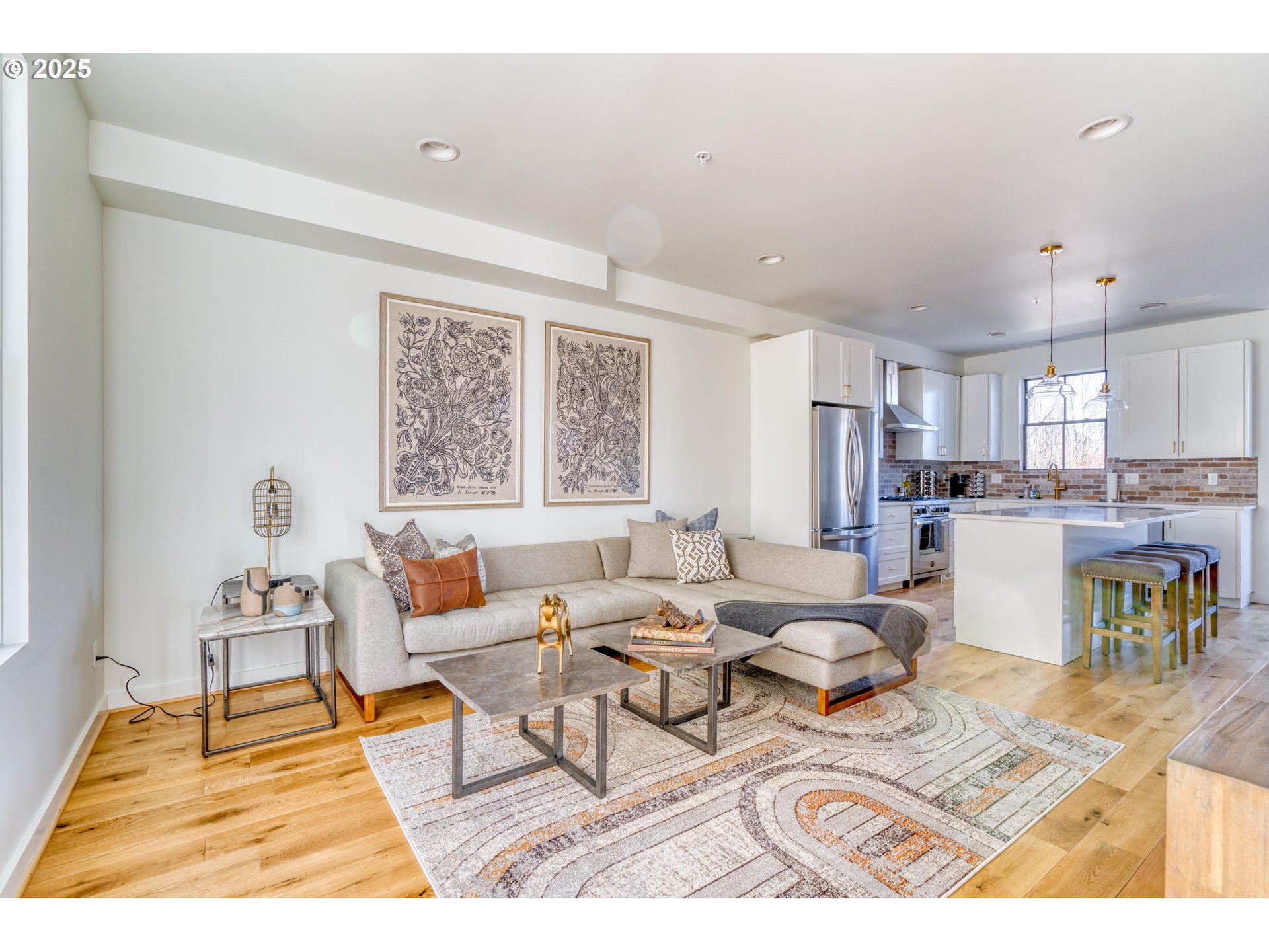 512 Northeast 56th Avenue Portland, OR 97213 - Photo 9 of 32