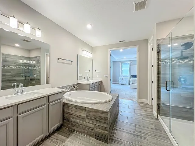 $925,000 | 9929 Summerlake Groves Street, Winter Garden, FL 34787