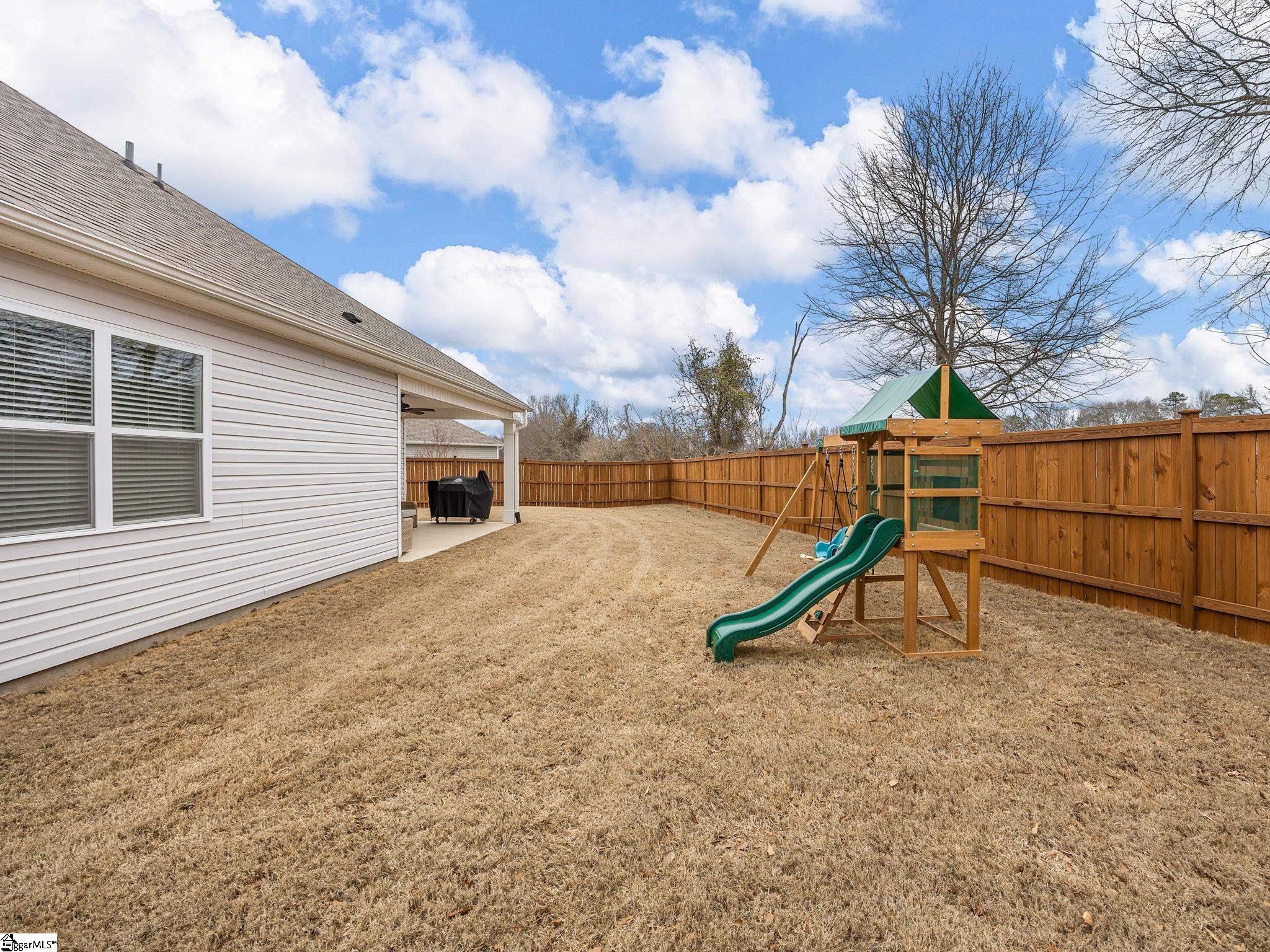 421 Linfield Court Duncan, SC 29334 - Photo 35 of 38