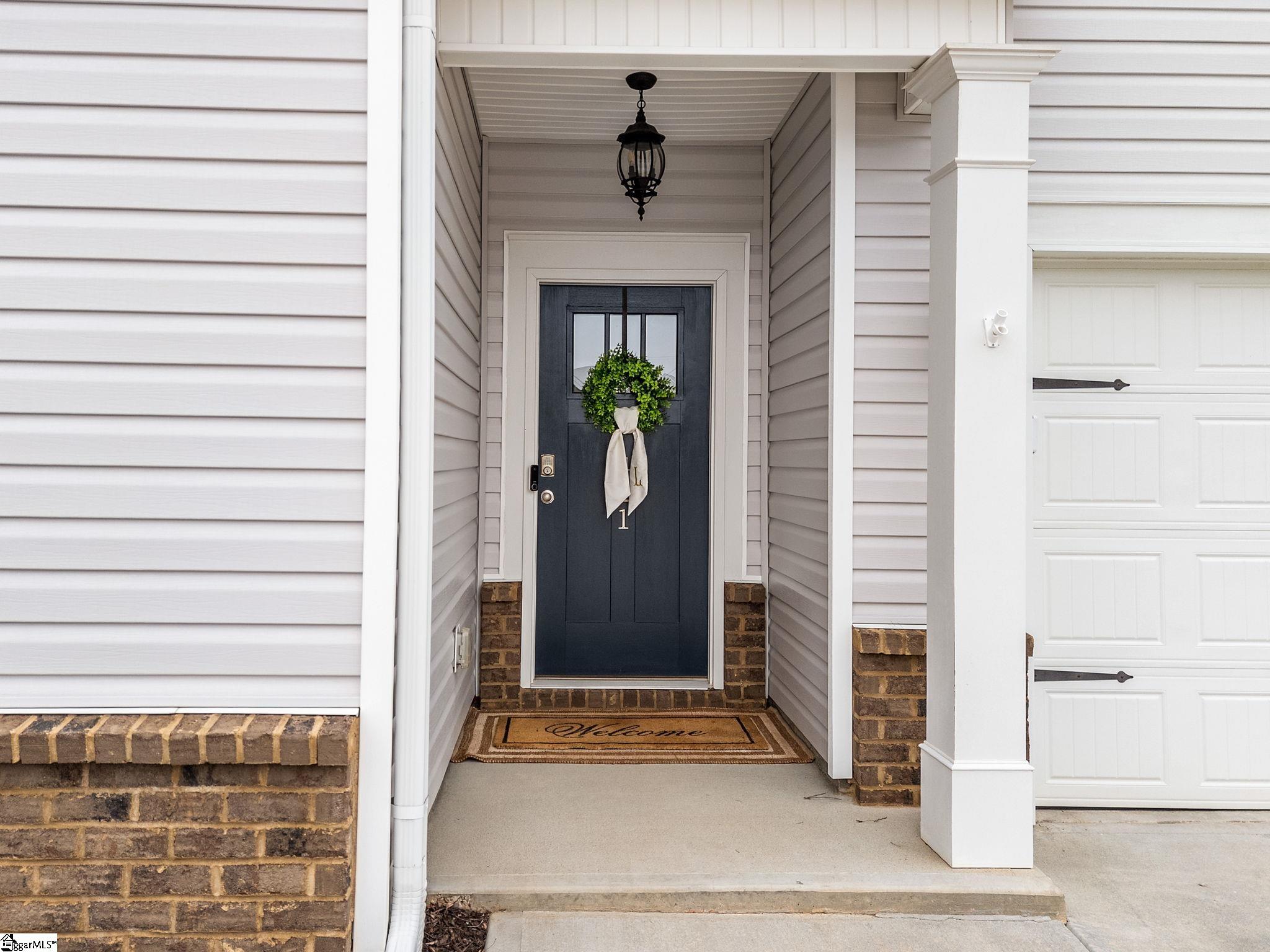 421 Linfield Court Duncan, SC 29334 - Photo 5 of 38