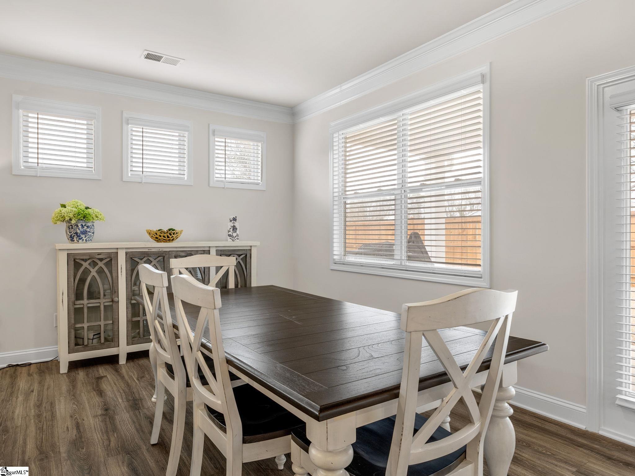 421 Linfield Court Duncan, SC 29334 - Photo 10 of 38