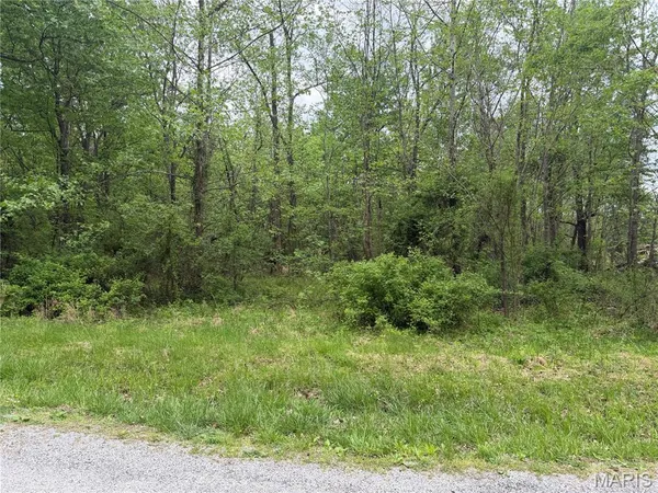 $39,500 | 11 Choctaw Drive, Carbondale, IL 62901