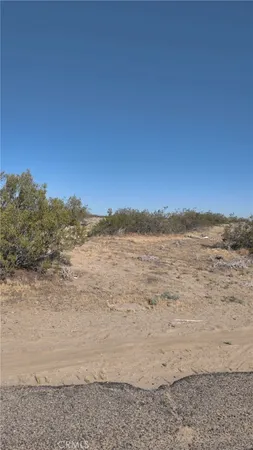 $37,900 | 40209 161st Street East, Palmdale, CA 93591
