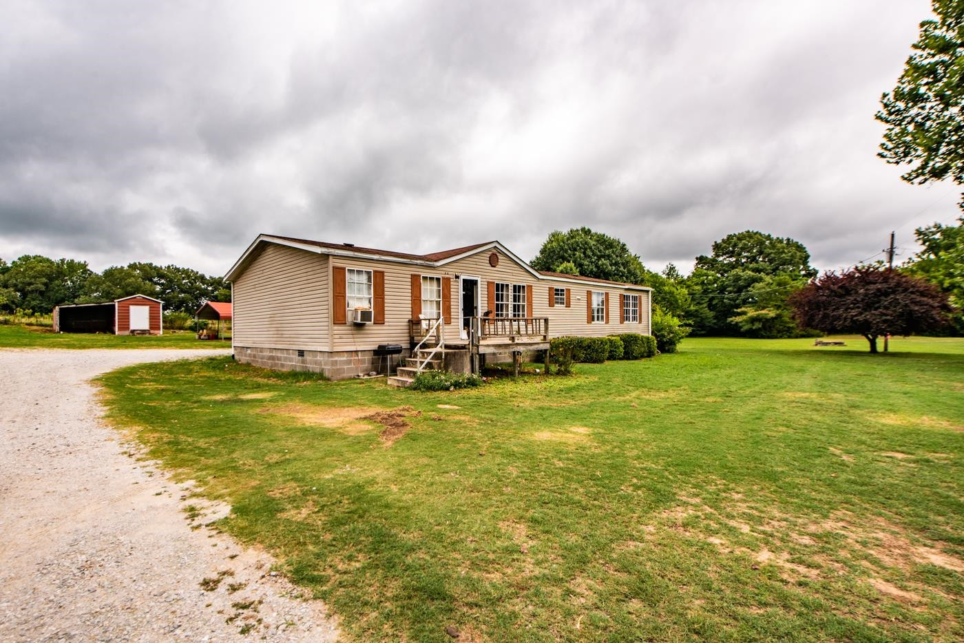1505 Exchange Road Wildersville, TN 38388 - Photo 3 of 22 Photo 3