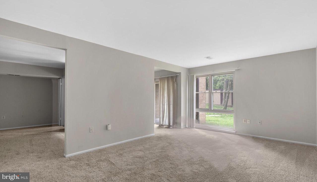 2202 Greenery Lane, Unit 10222 Silver Spring, MD 20906 - Photo 1 of 3
