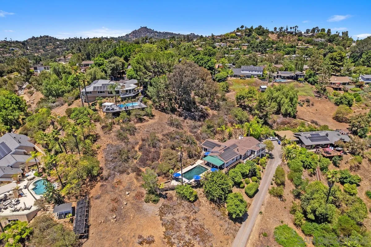 11651 Shadowglen Road El Cajon, CA 92020 - Photo 47 of 48