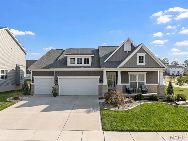 $689,000 | 502 Beneficial Way, St. Charles, MO 63304