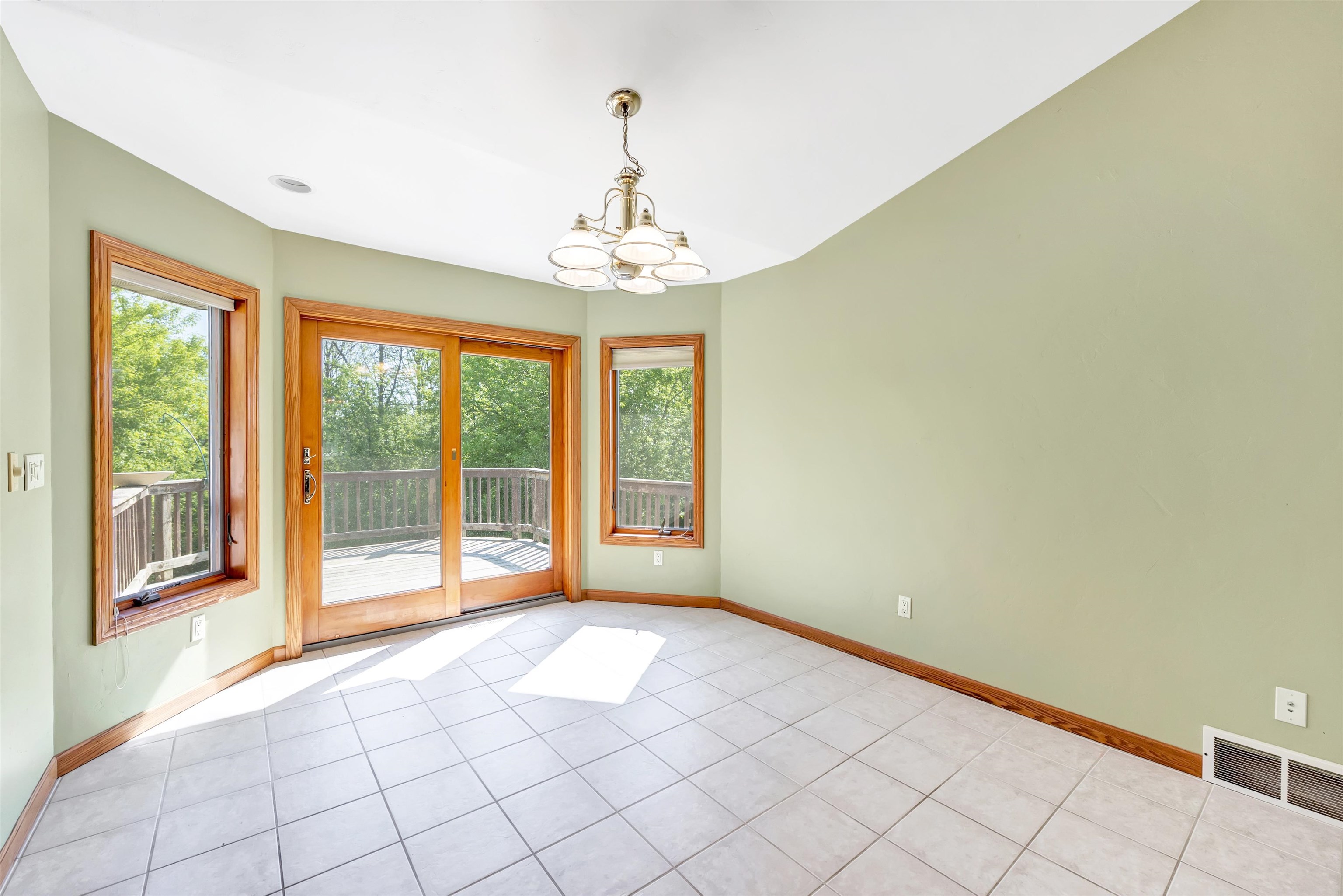 5813 North Avenue Denmark, WI 54208 - Photo 9 of 51