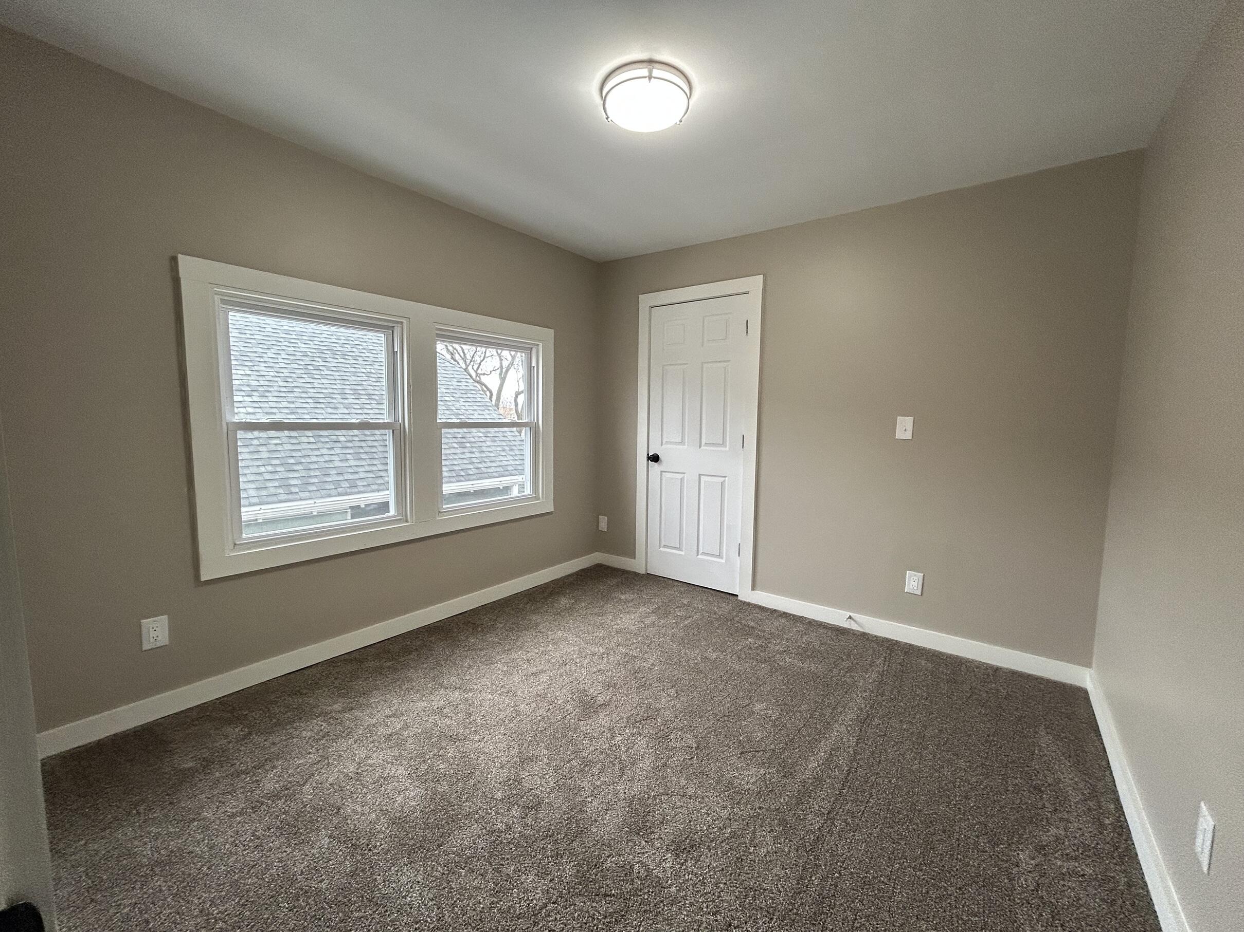 4462 North 27th Street Milwaukee, WI 53209 - Photo 18 of 21 Bed 4