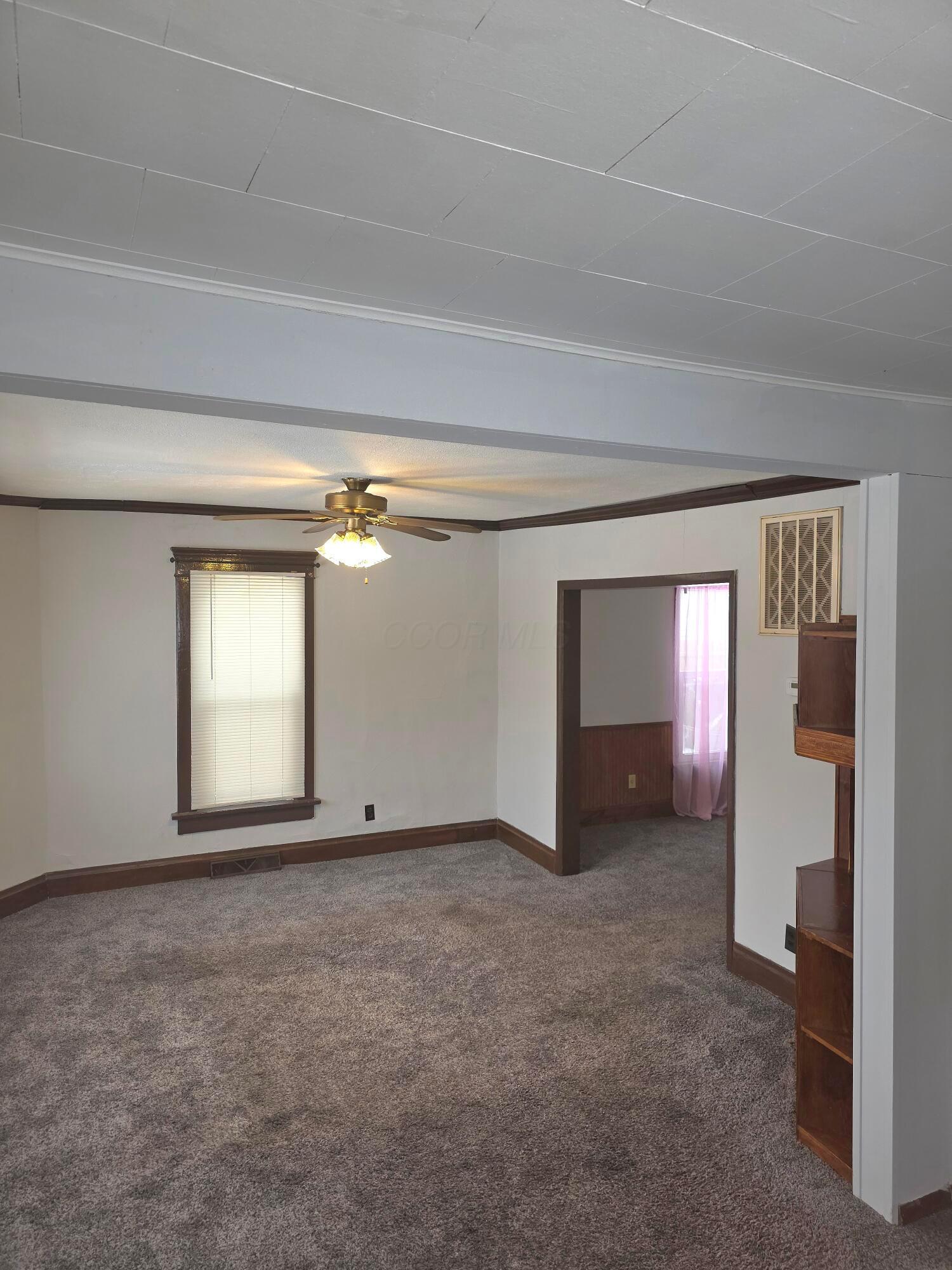 512 Henry Street Marion, OH 43302 - Photo 10 of 43 20251206_114127