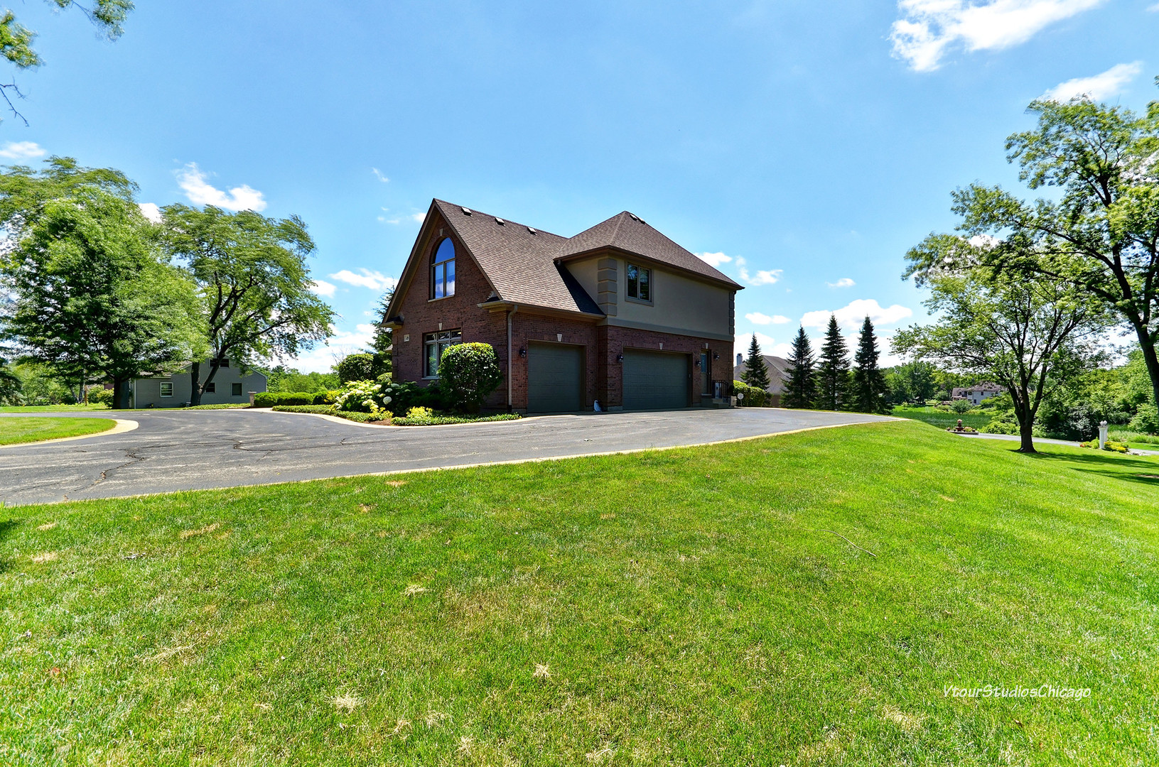 119 Florence Road Inverness, IL 60010 - Photo 5 of 57