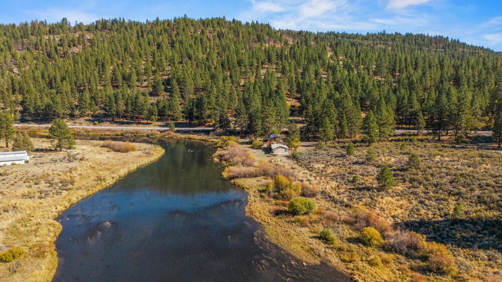 37220 Chiloquin Ridge Road Chiloquin, OR 97624 - Photo 51 of 60 37220ChiloquinRidgeRd-52