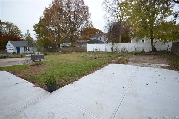 $3,500 | 147 Freeman Avenue, Stratford, CT 06614