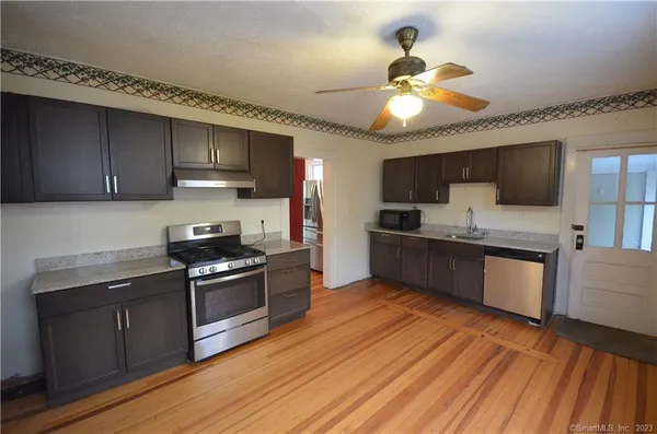 $3,500 | 147 Freeman Avenue, Stratford, CT 06614