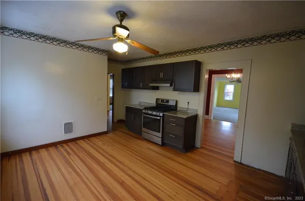 $3,500 | 147 Freeman Avenue, Stratford, CT 06614