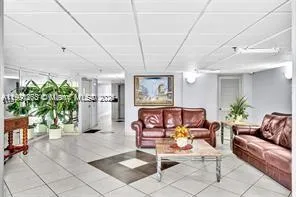 $4,000 | 201 180th Drive, Unit 411, Sunny Isles Beach, FL 33160