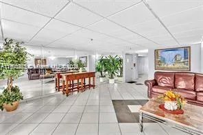 $2,950 | 201 180th Drive, Unit 411, Sunny Isles Beach, FL 33160