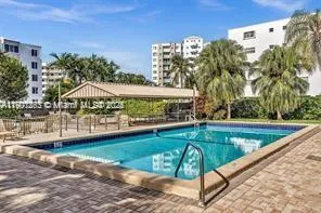 $4,000 | 201 180th Drive, Unit 411, Sunny Isles Beach, FL 33160