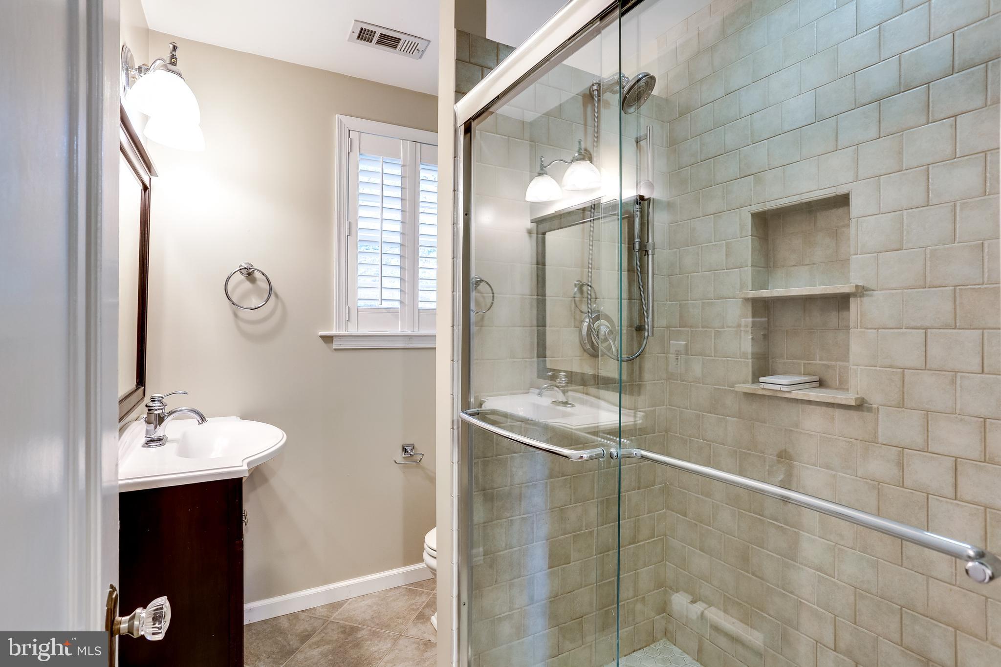214 Dunkirk Road Baltimore, MD 21212 - Photo 17 of 58 Gallery Image 17