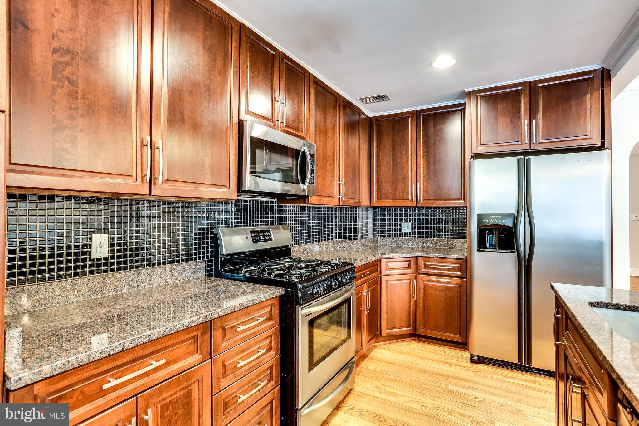 214 Dunkirk Road Baltimore, MD 21212 - Photo 8 of 58 Gallery Image 8
