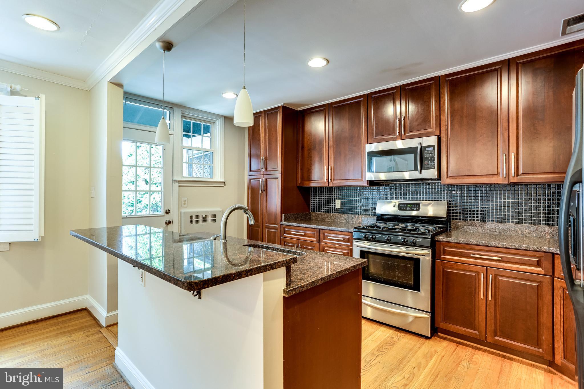 214 Dunkirk Road Baltimore, MD 21212 - Photo 9 of 58 Gallery Image 9