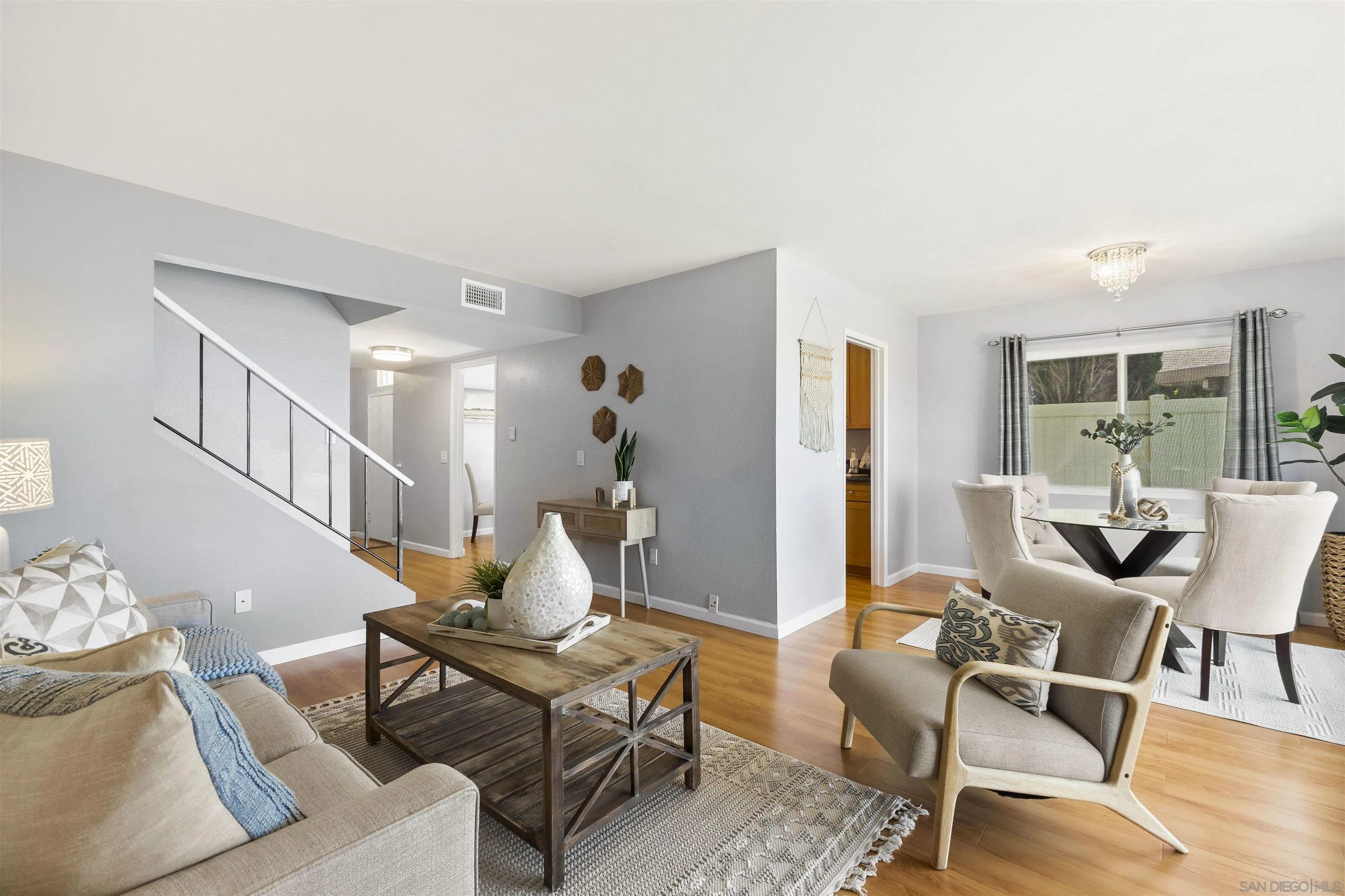 8834 Capcano Road San Diego, CA 92126 - Photo 11 of 55 Gallery Image 11