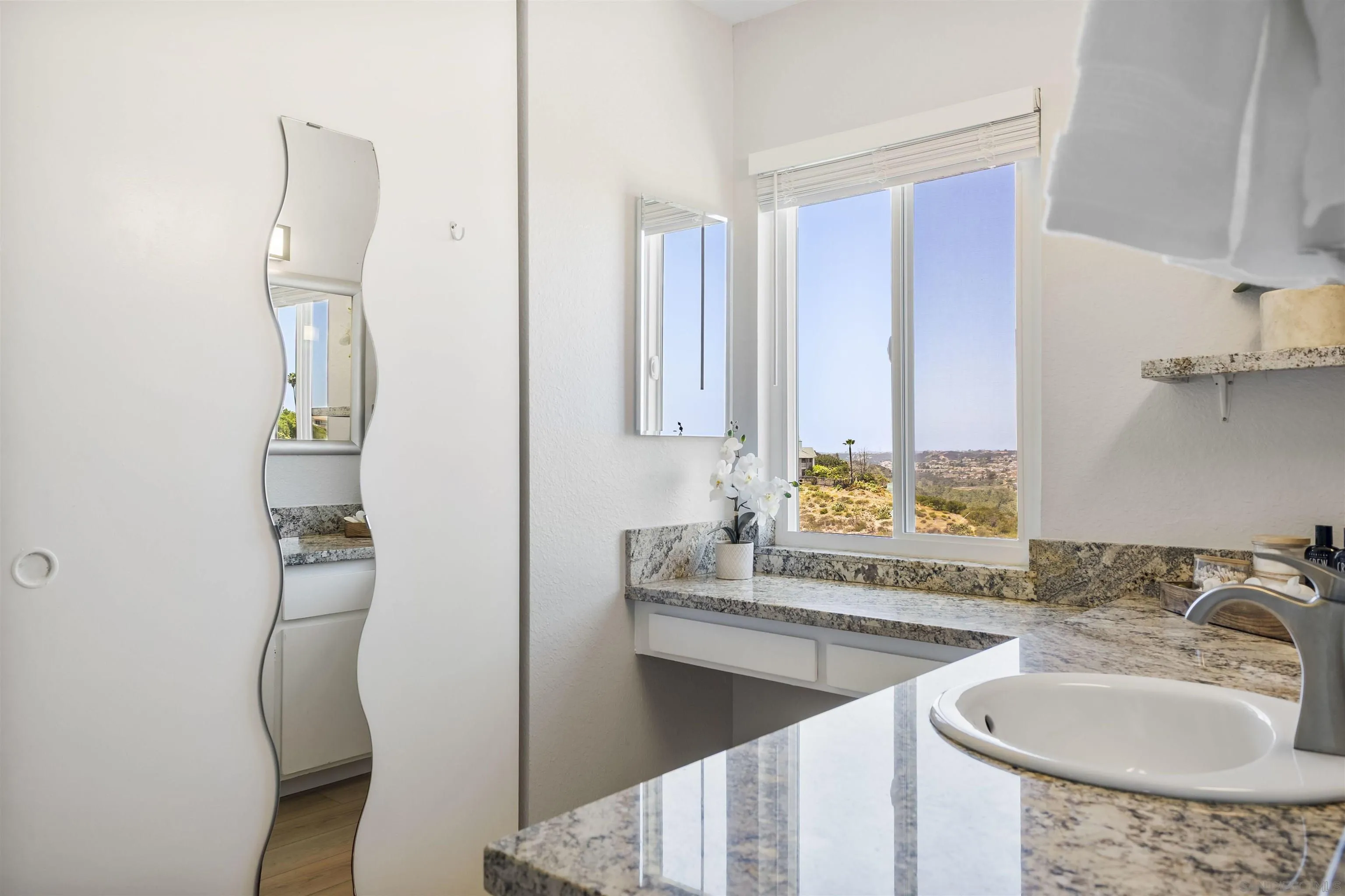8834 Capcano Road San Diego, CA 92126 - Photo 41 of 55 Gallery Image 41