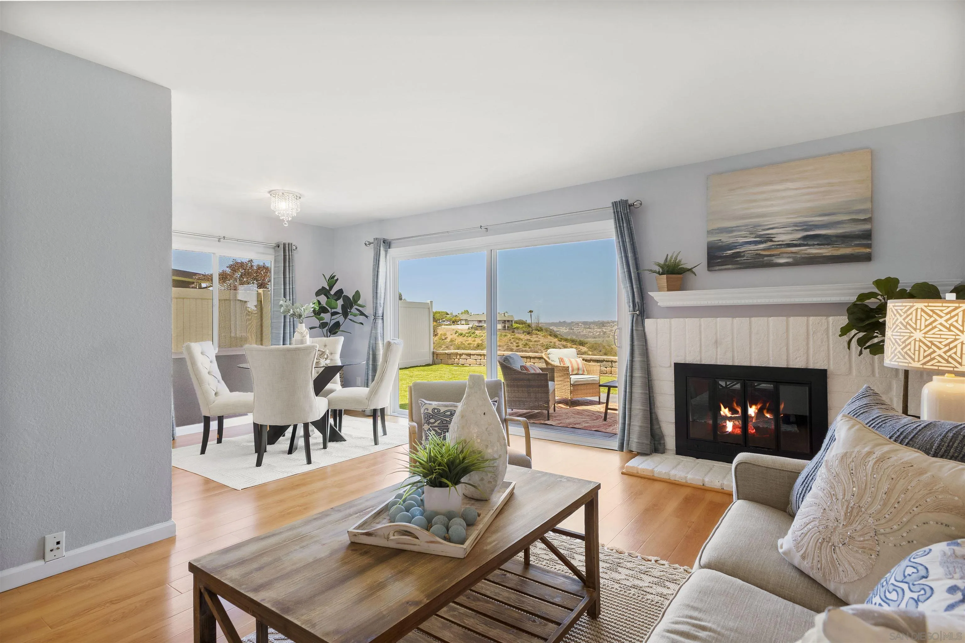 8834 Capcano Road San Diego, CA 92126 - Photo 9 of 55 Gallery Image 9