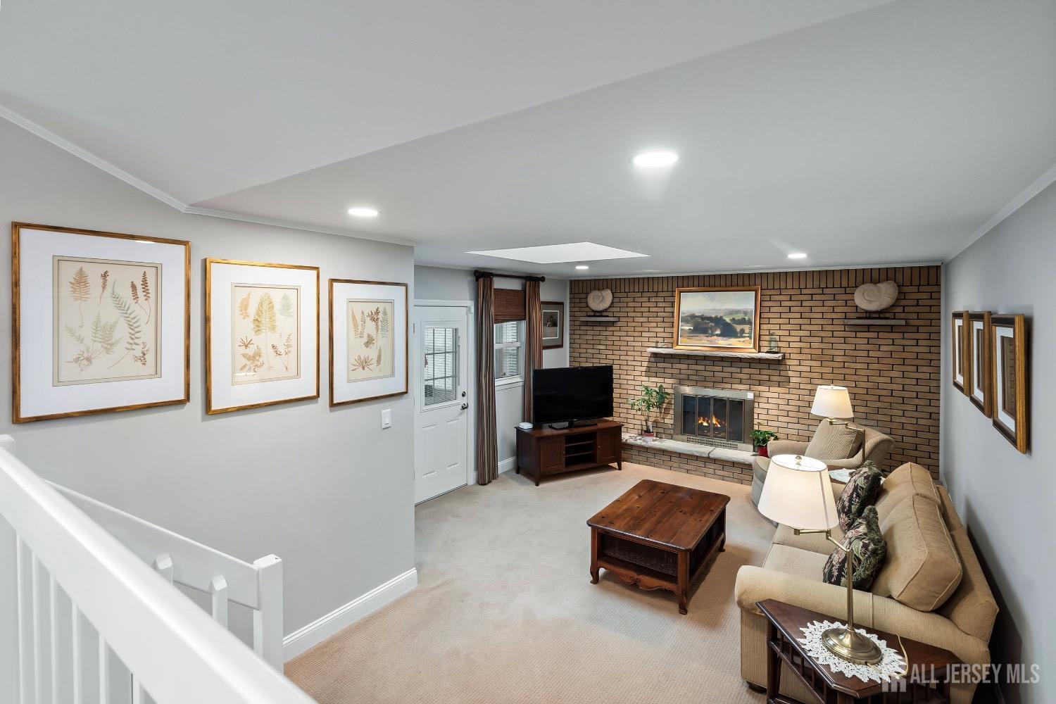 261 Rues Lane East Brunswick, NJ 08816 - Photo 18 of 34 Gallery Image 18