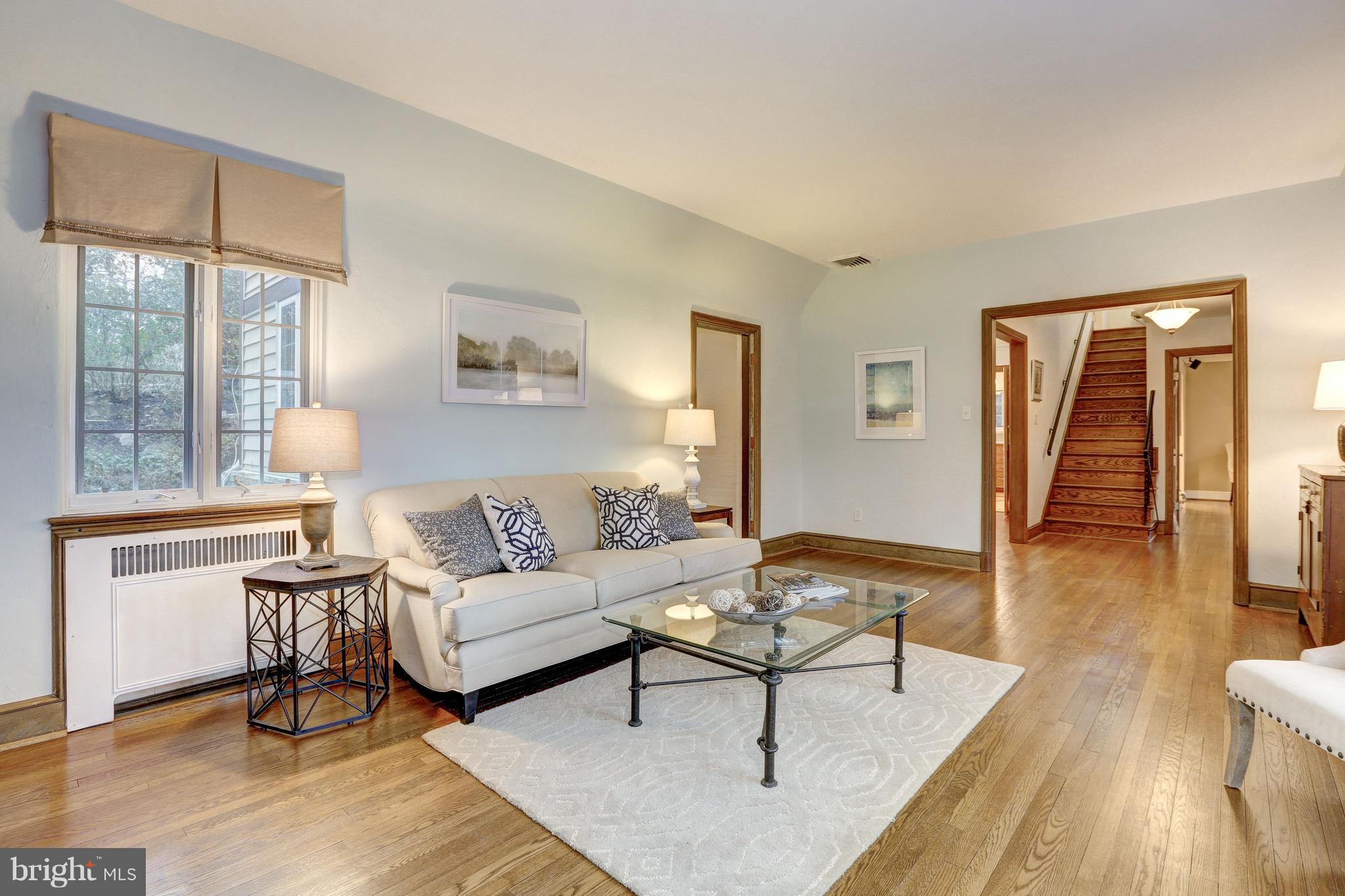 4501 Wetherill Road Bethesda, MD 20816 - Photo 7 of 29 Living Room off of foyer